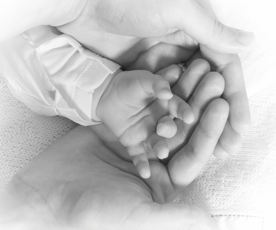 10 Ways to Support New Moms: Postpartum Care