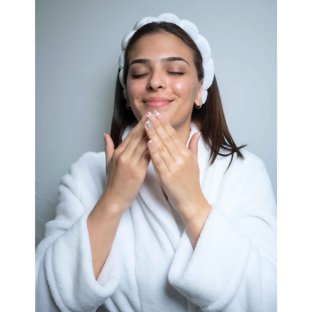 Organic oil for face and body